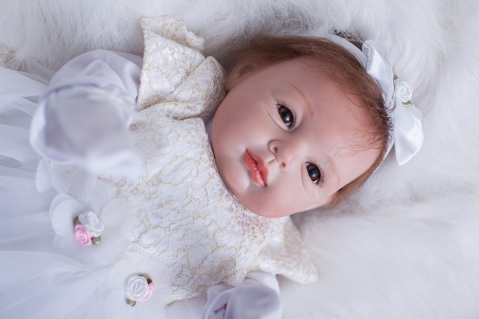 Vinyl Plastic Realistic Dolls - Image 6