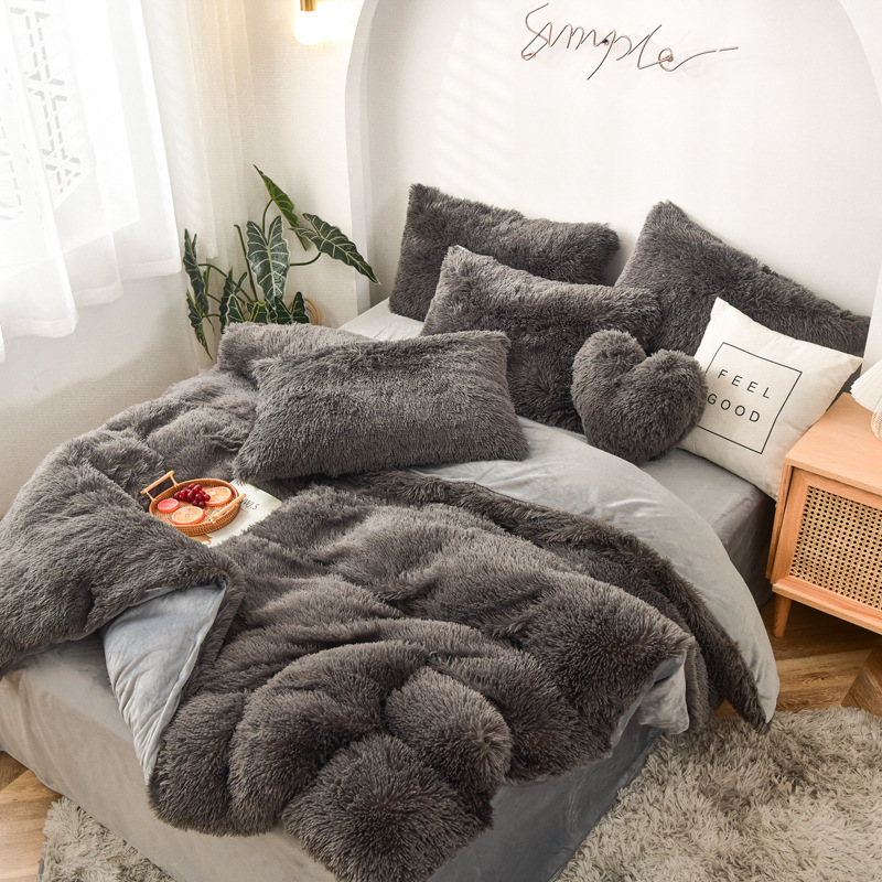 Long Plush Crystal Velvet Duvet - Image 10
