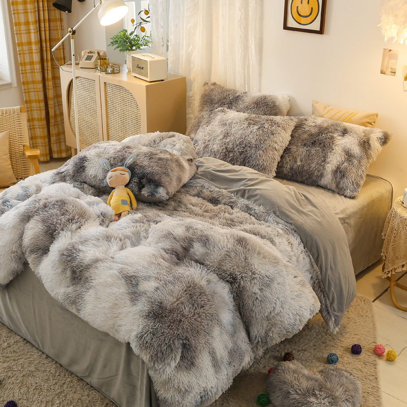 Long Plush Crystal Velvet Duvet - Image 9